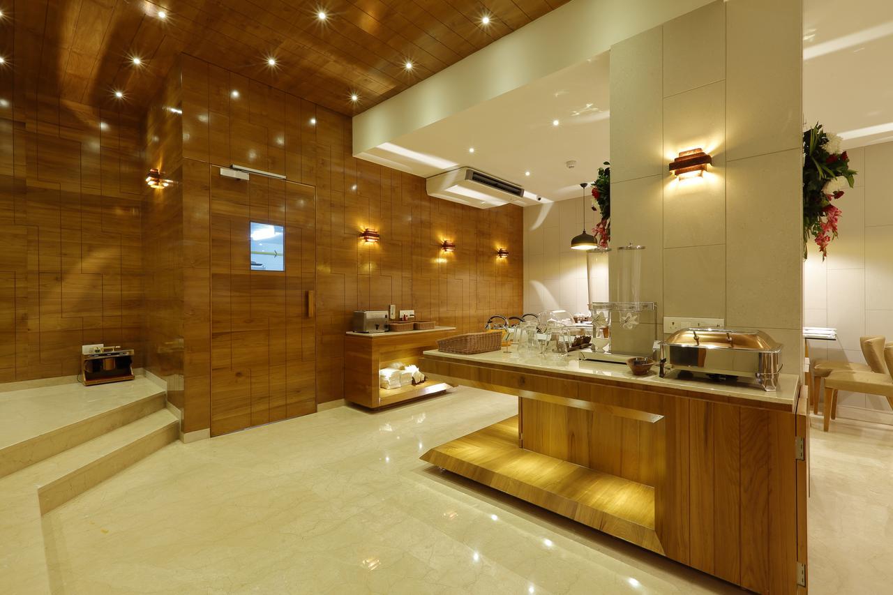 Hotel 440, A Serene Stay Amhedabad Dış mekan fotoğraf