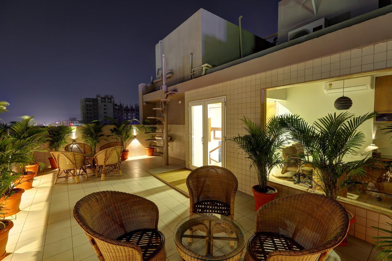 Hotel 440, A Serene Stay Amhedabad Dış mekan fotoğraf