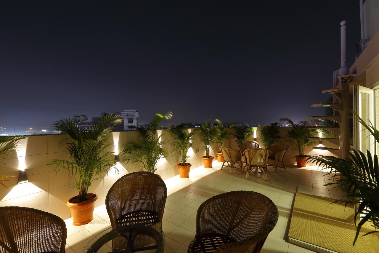 Hotel 440, A Serene Stay Amhedabad Dış mekan fotoğraf